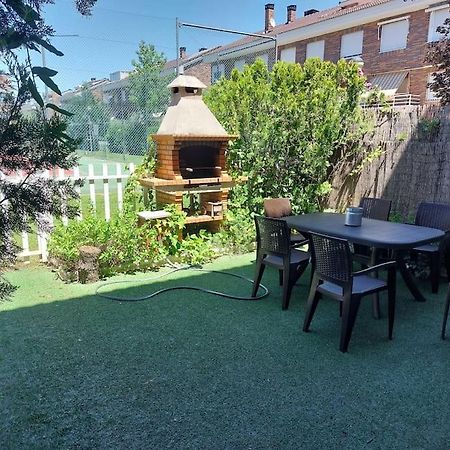 Chalet Urbano En Salamanca Santa Marta de Tormes Eksteriør bilde