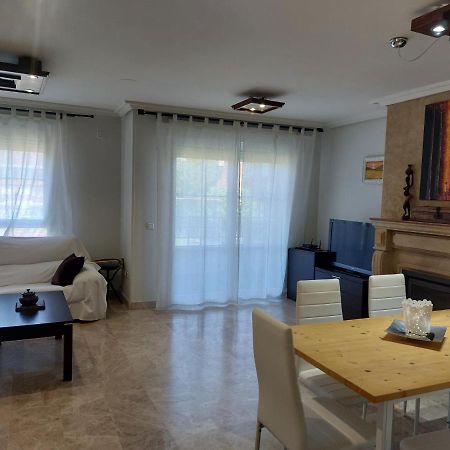 Chalet Urbano En Salamanca Santa Marta de Tormes Eksteriør bilde