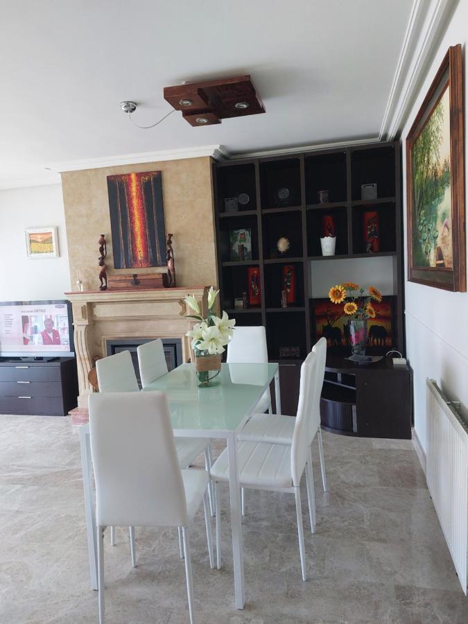 Chalet Urbano En Salamanca Santa Marta de Tormes Eksteriør bilde